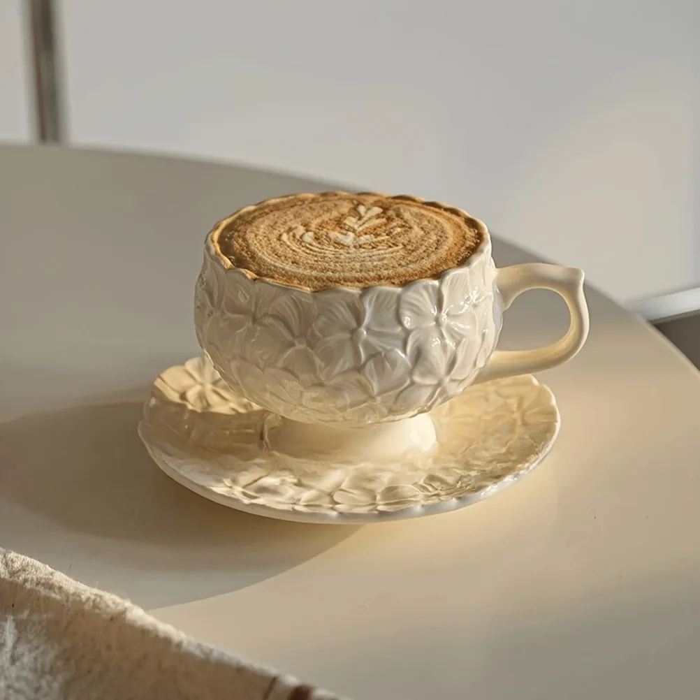 Coffee Tea Gift Set - フランスのクリームレリーフコーヒーカップセット カフェアフタヌーンティーコーヒーカップ レトロカプチーノ花柄カップ ユニークな創造性ギフト