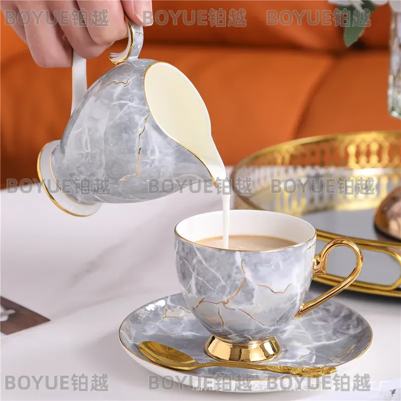 高級ボーンチャイナコーヒーカップ＆ソーサーセット、ティーポッ - Coffee Tea Gift Set のレビューと価格