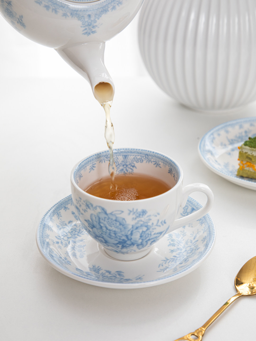 ハウス、レトロな青い牡丹柄のアフタヌーンティーカップ＆ソーサ - Coffee Tea Jar Set のレビューと価格