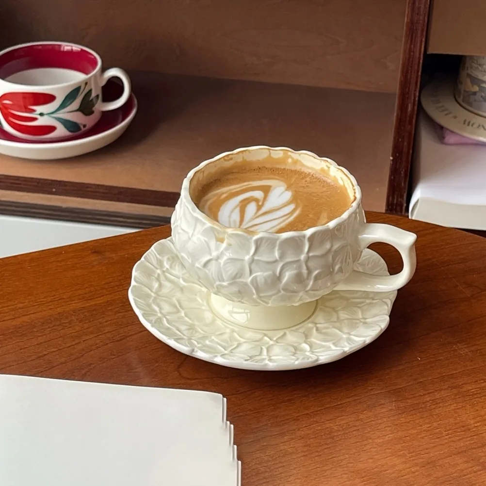 フランスのクリームレリーフコーヒーカップセット カフェアフタ - Coffee Tea Gift Set のレビューと価格