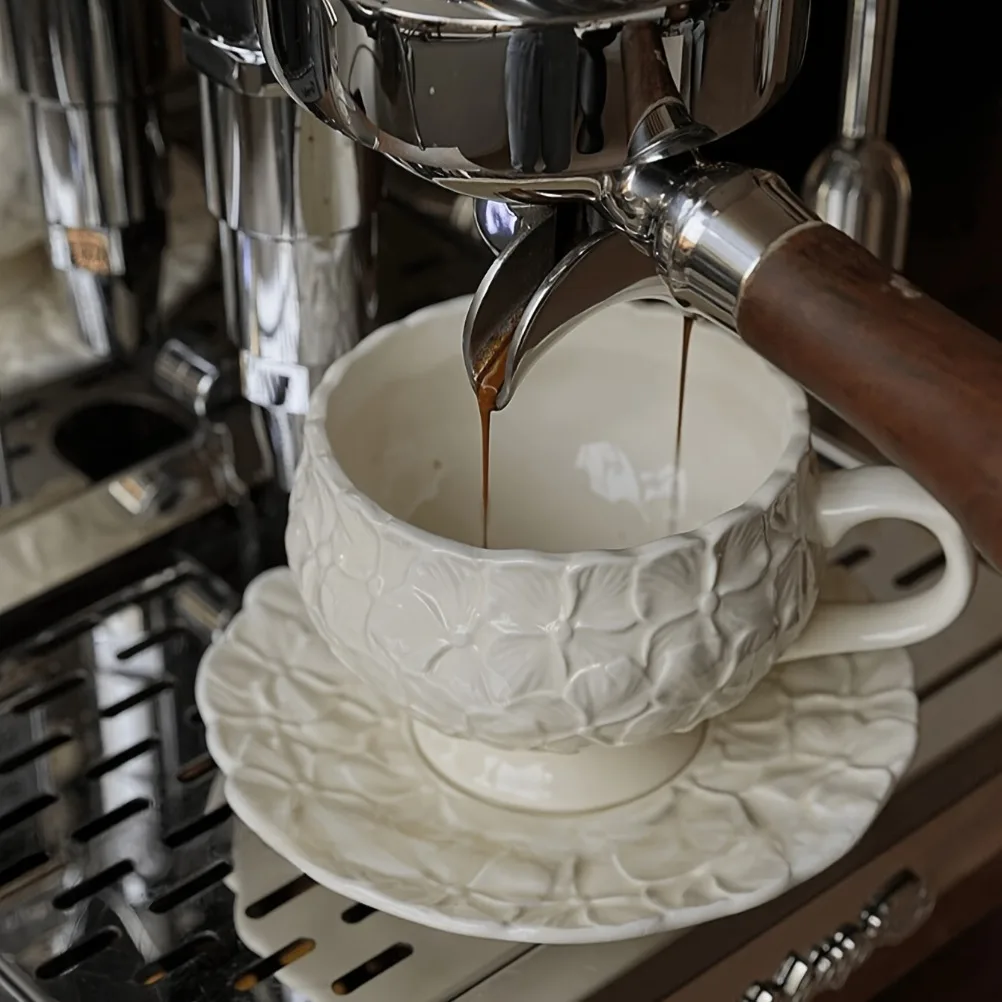 フランスのクリームレリーフコーヒーカップセット カフェアフタ - Coffee Tea Gift Set のレビューと価格
