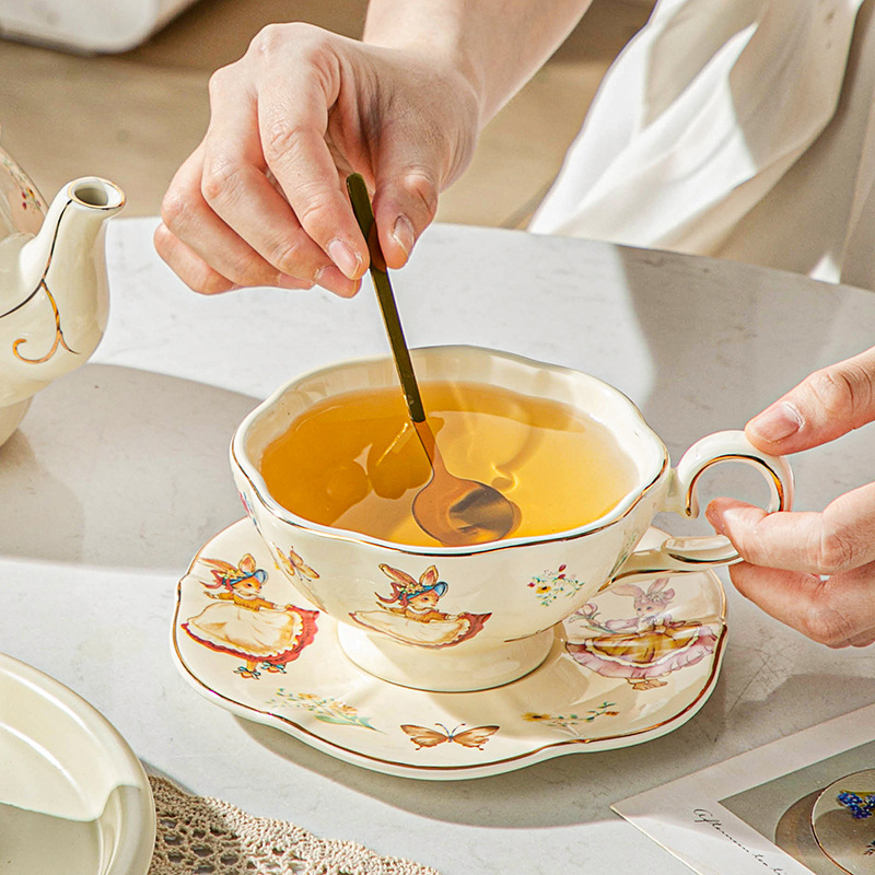 英語のレトロなコーヒーカップとプレート、アリスウサギの塗装セ - Coffee Tea Gift Set のレビューと価格
