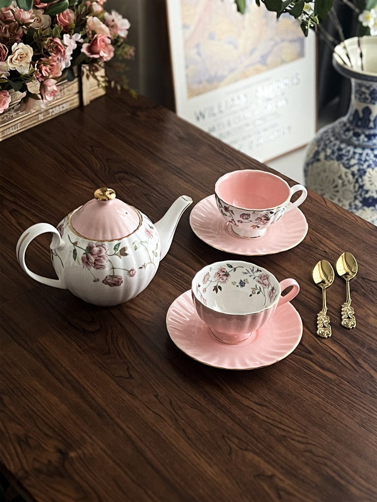 コーヒーカップセット シンプルなヨーロピアンスタイル アフタ - Coffee Tea Gift Set のレビューと価格