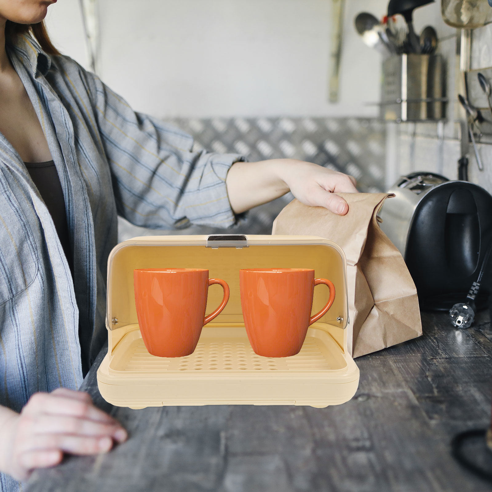 カップ収納オーガナイザーボックス デスクトップカップラック  - Coffee Tea Box のレビューと価格